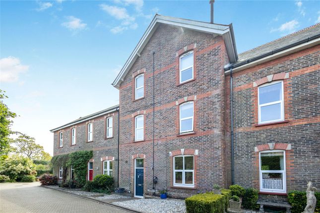 6 bedroom terraced house for sale
