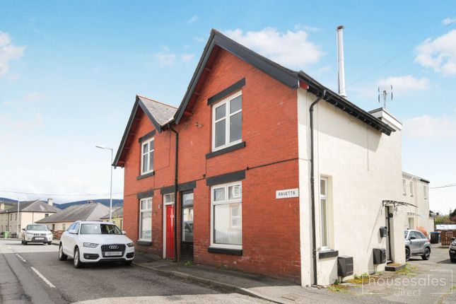 4 bed end terrace house