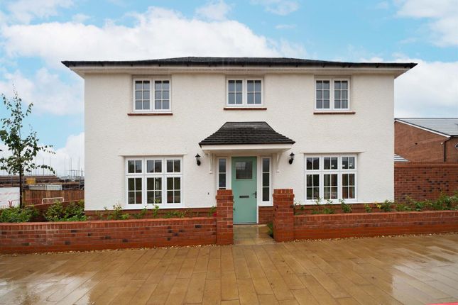 3 bed detached house