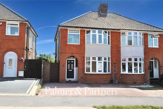 3 bed semi-detached house