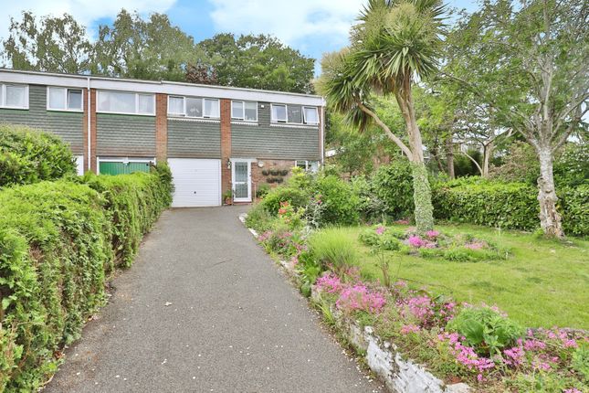 4 bed end terrace house