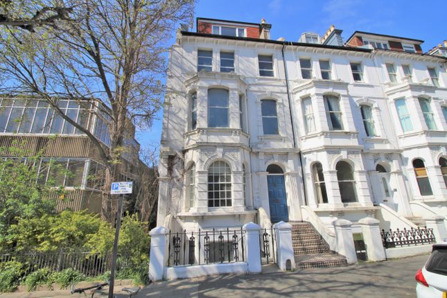 2 bed flat