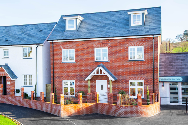 4 bed detached house