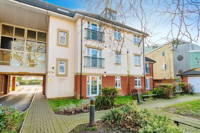2 bed flat
