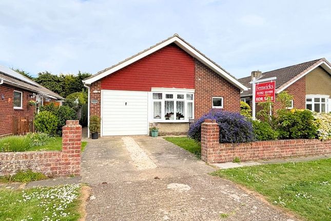 Leamington Crescent... 2 bed detached bungalow for sale