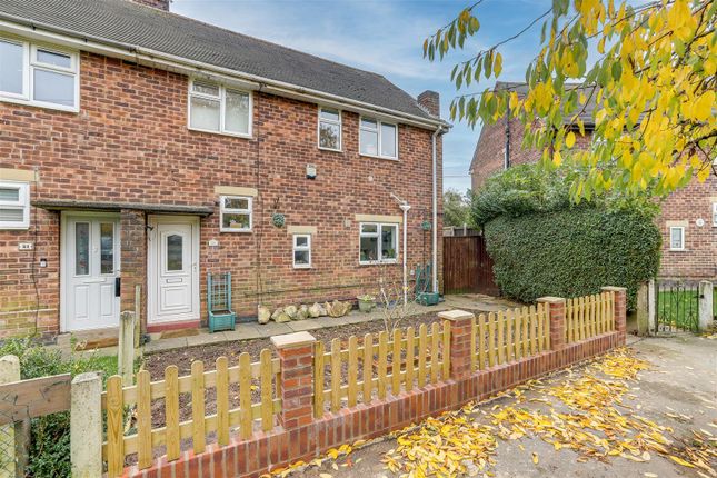 Knoll Avenue, Hucknall NG15 3 bed semi