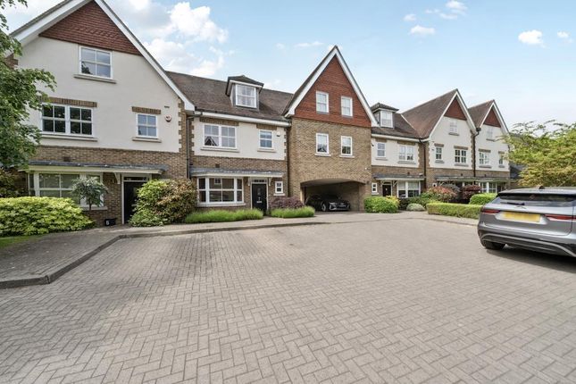 Ascot,  Berkshire,  SL5 5 bed terraced house for sale