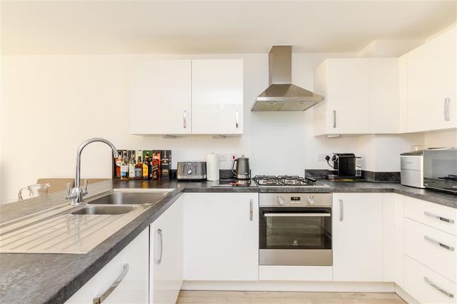 4 bed terraced house