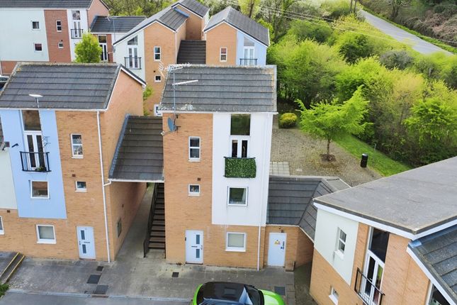 2 bedroom maisonette for sale