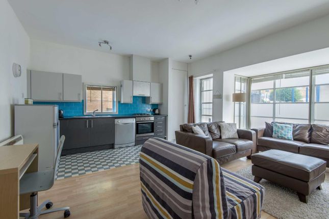 The Watergarden, E14 1 bed apartment for sale