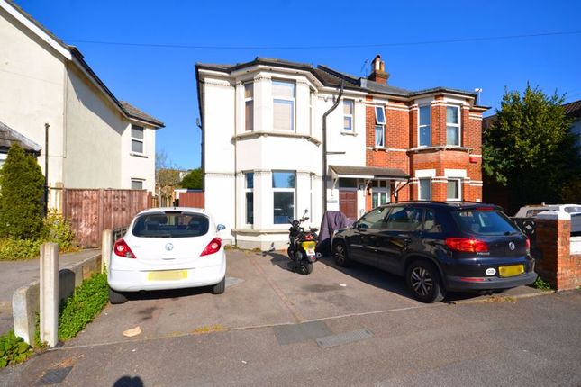 Knole Road, Bournemouth BH1 2 bed flat for sale