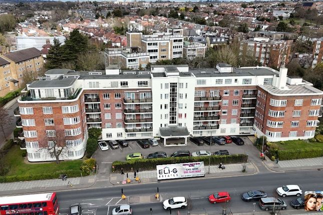 3 bed flat