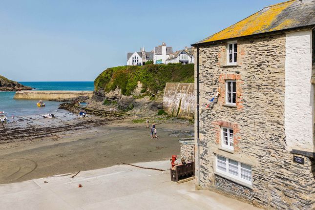 Market House, Port Isaac 2 bed end of terrace house for sale