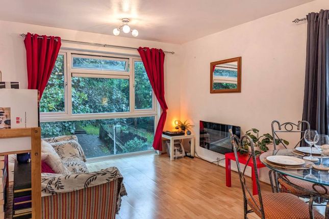Taymount Rise, Forest Hill, London, SE23 1 bed flat for sale