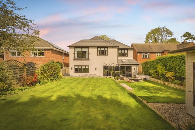 4 bed detached house