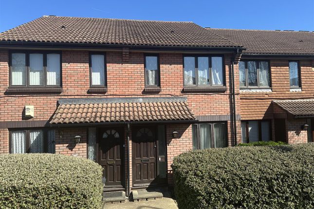 1 bedroom maisonette for sale