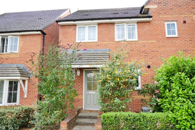 3 bed semi-detached house