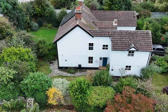 Middle Road, Ingrave, Brentwood 3 bed cottage for sale
