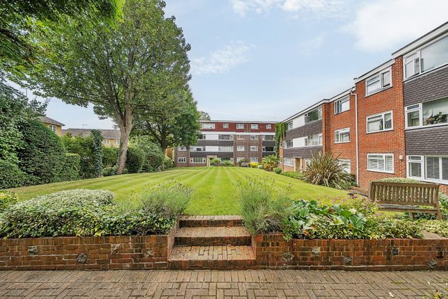 Deer Park Close, Kingston upon... 2 bed flat for sale