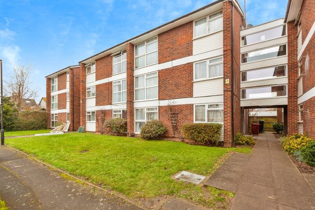 2 bed flat