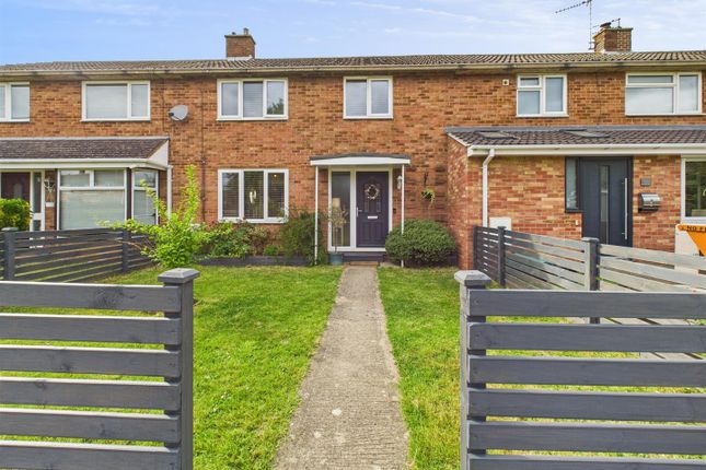 Oakfield Road, Aylesbury HP20 3 bed terraced house for sale