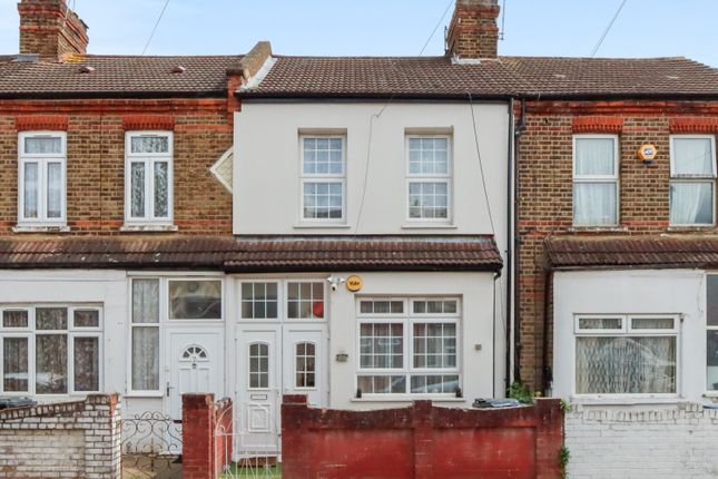 Beresford Road, Southall, Middlesex, UB1 3 bed terraced house for sale