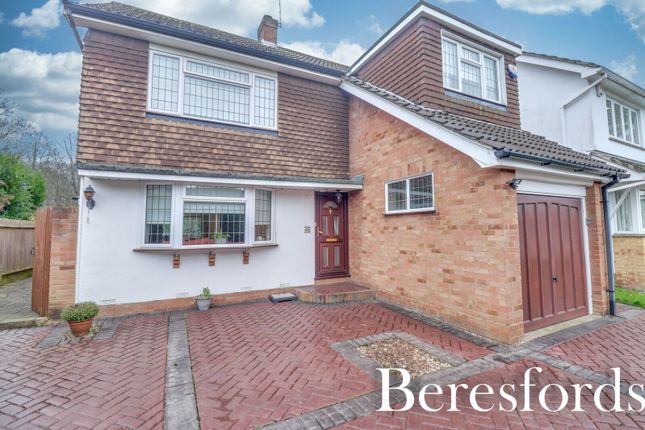 3 bed detached house