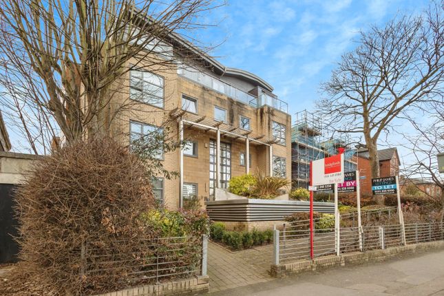2 bed flat