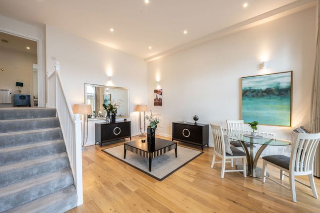 2 bed flat