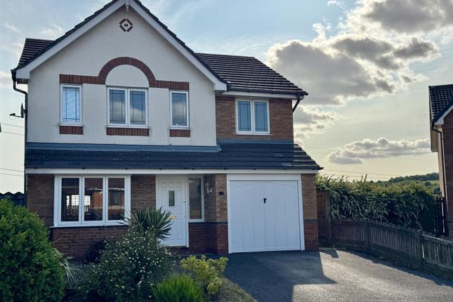 4 bed detached house