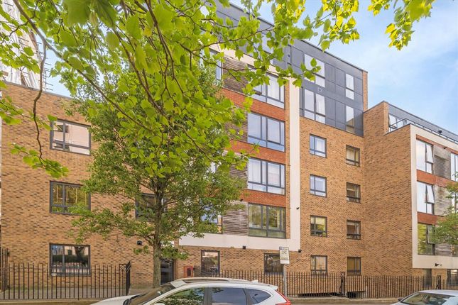 Priory Park Road, London NW6 2 bed flat for sale