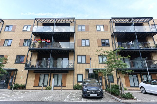 Silverworks Close, Colindale, NW9 2 bed apartment for sale