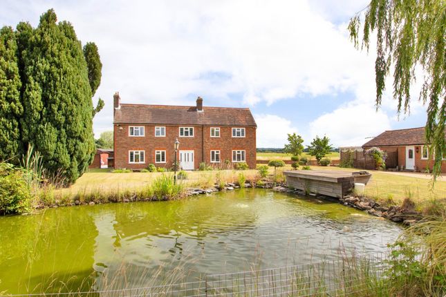 6 bedroom detached house for sale