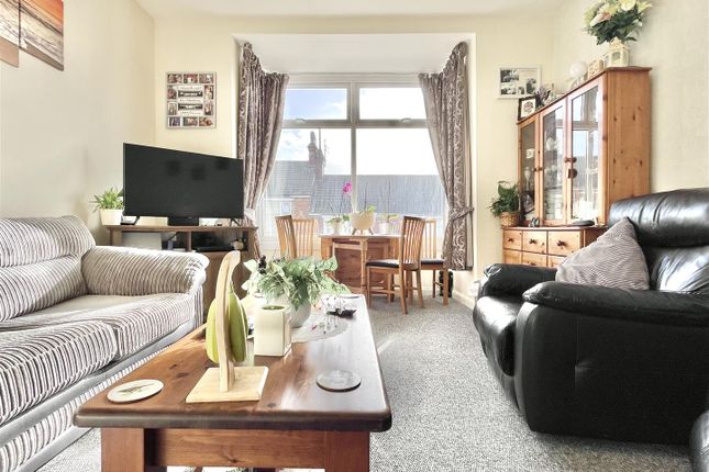 3 bedroom maisonette for sale