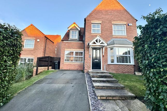 4 bed detached house