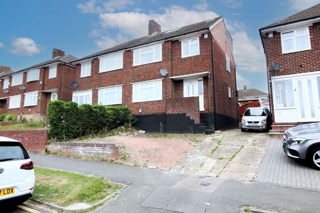 5 bedroom semi-detached house for sale