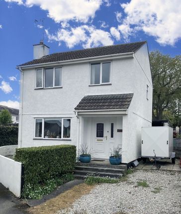 3 bed detached house