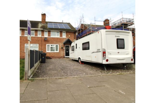 3 bed semi-detached house
