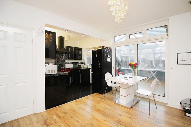 Glenfield Road, Leicester, LE3 4 bed semi