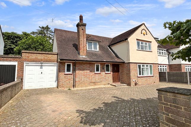 3 bed detached house