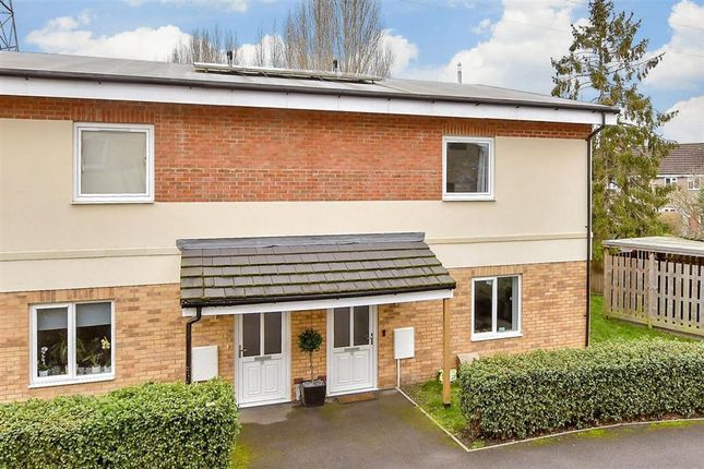 Thornton Close, Leatherhead, Surrey 1 bed end of terrace house for sale