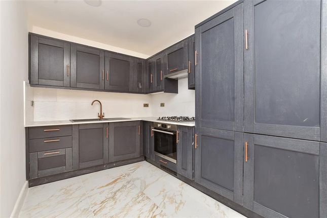 Brighton Road, Purley, Surrey 2 bed ground floor flat for sale