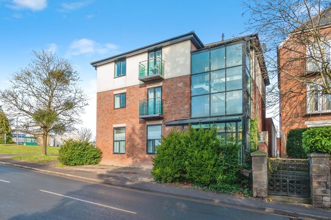 2 bed flat