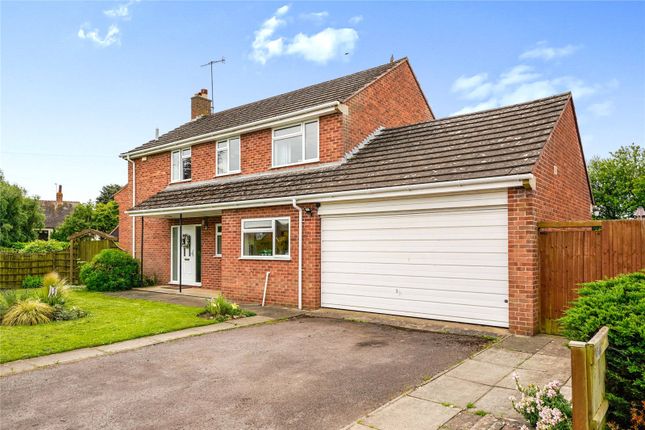 4 bed detached house