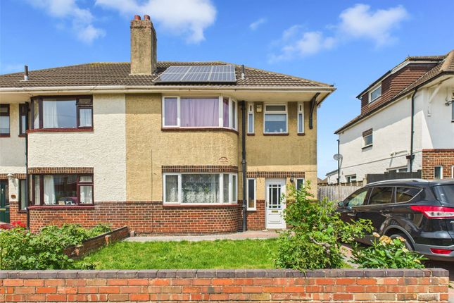 Armscroft Place, Gloucester... 3 bed semi