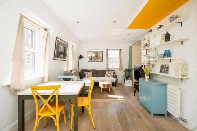 Scarborough Street, London E1 2 bed flat for sale