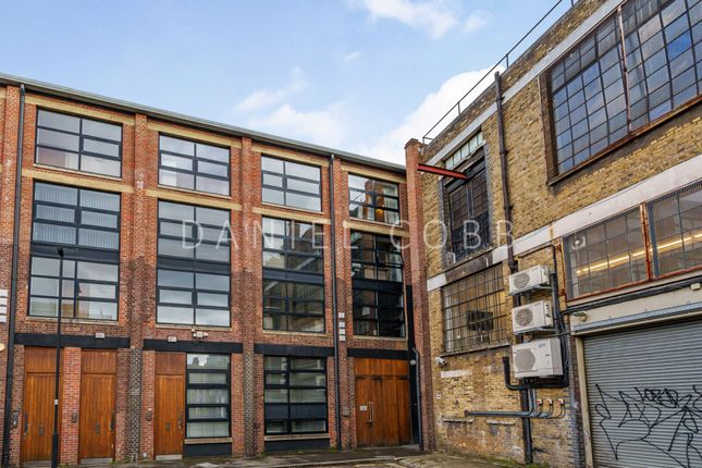Dolland Street, London, SE11 2 bed apartment for sale