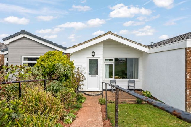 2 bedroom terraced bungalow for sale