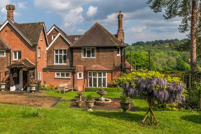 Spring Lane, Burwash, Etchingham... 4 bed link detached house for sale