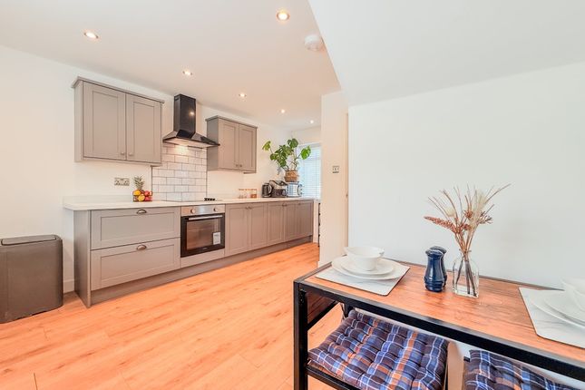Knightside Gardens, Dunston, NE11 2 bed terraced house for sale